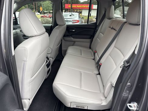 Used 2023 Honda Ridgeline RTL image 10