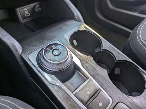 Used 2024 Ford Escape Active image 11