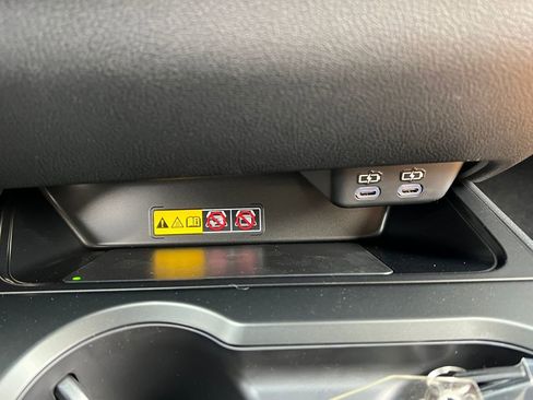 New 2025 Lexus UX 300h AWD image 20