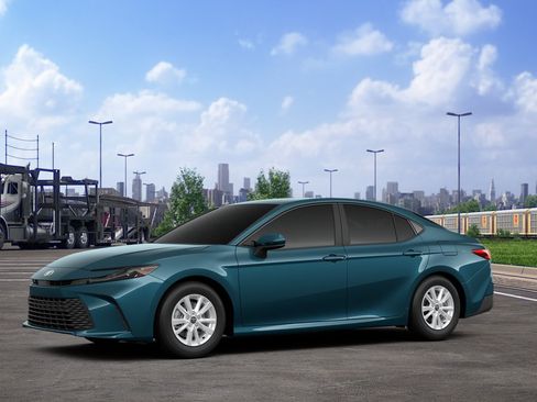 New 2026 Toyota Camry LE FWD image 2