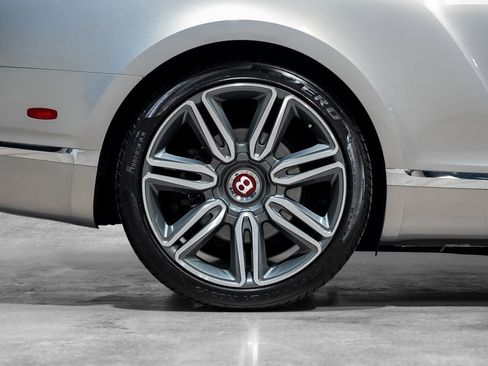 Used 2017 Bentley Continental GT image 26