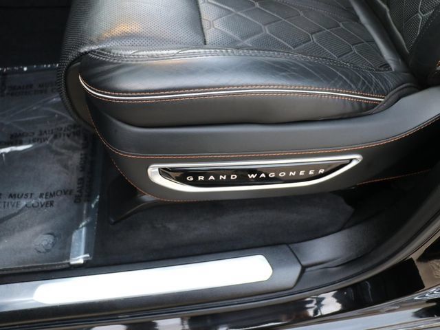 Used 2023 Jeep Grand Wagoneer Series III w/ Rear Seat Video Group 1 AWD/4WD image 23