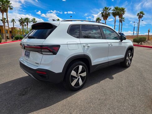 Used 2025 Volkswagen Taos S AWD/4WD image 6