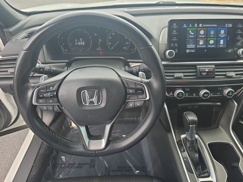 Used 2022 Honda Accord Sport image 15