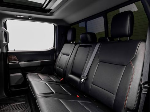 Used 2024 Ford F250 Lariat w/ Lariat Ultimate Package image 40