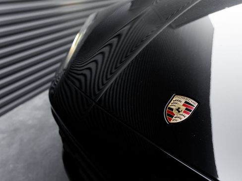Certified 2024 Porsche Cayenne AWD/4WD image 39
