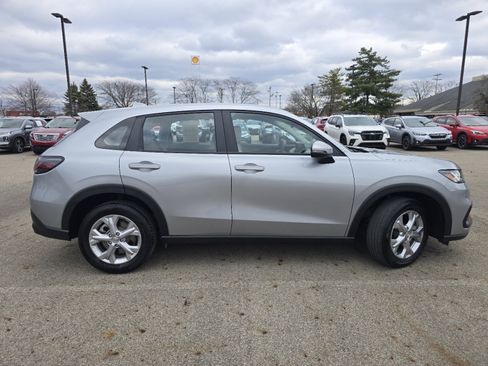Certified 2024 Honda HR-V LX image 18