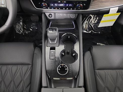 New 2026 Nissan Rogue Platinum w/ Platinum Premium Package AWD/4WD image 36
