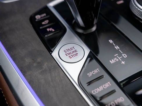 Certified 2023 BMW X5 xDrive40i w/ M Sport Package image 21