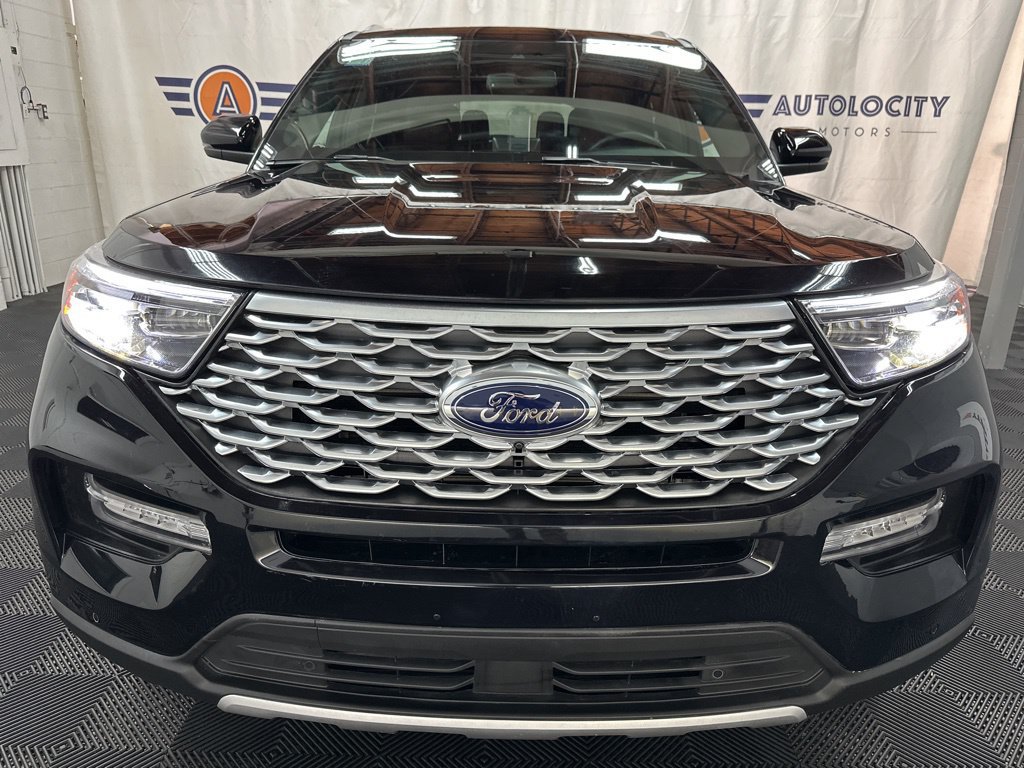 Used 2024 Ford Explorer Platinum w/ Technology Package AWD/4WD image 5