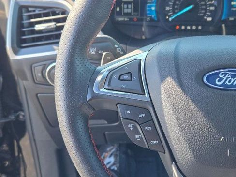 Certified 2024 Ford Edge ST-Line w/ Class II Trailer Tow Package AWD/4WD image 34