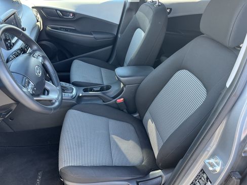 Used 2021 Hyundai Kona SEL w/ Cargo Package image 17