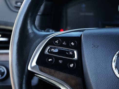 Used 2015 Cadillac Escalade Premium image 26