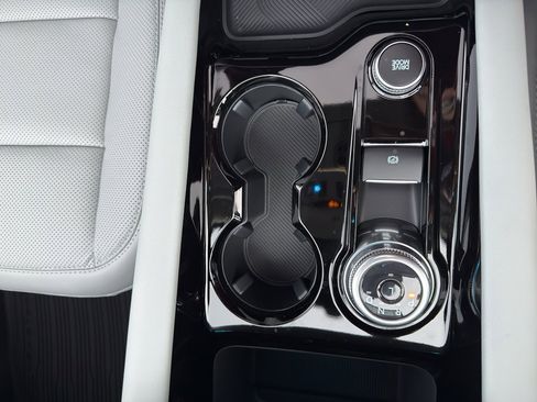 New 2026 Ford Explorer Platinum w/ LUX Leather Package image 22