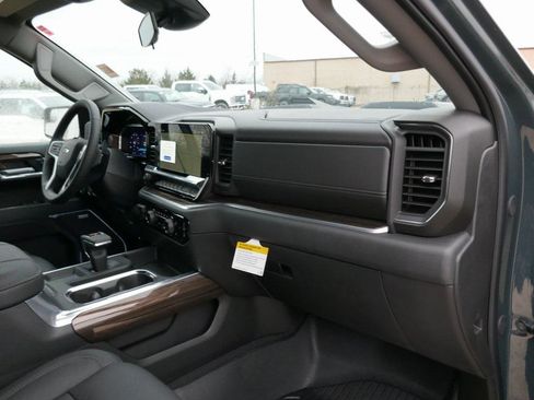 New 2026 Chevrolet Silverado 1500 LT Trail Boss w/ Convenience Package II image 10