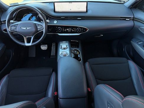 Used 2023 Genesis GV70 2.5T w/ Sport Prestige Package image 7