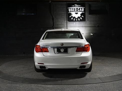 Used 2012 BMW 750Li xDrive image 4