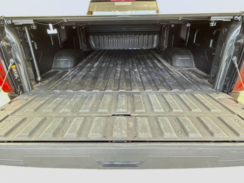 Used 2024 GMC Sierra 3500 Denali Ultimate AWD/4WD image 28