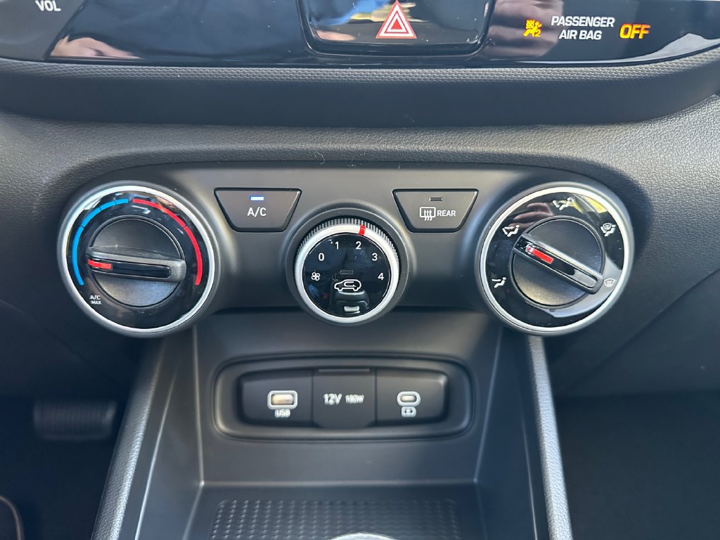 New 2026 Hyundai Venue SE FWD image 17