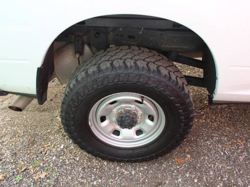 Used 2021 RAM 2500 Tradesman w/ Protection Group AWD/4WD image 24