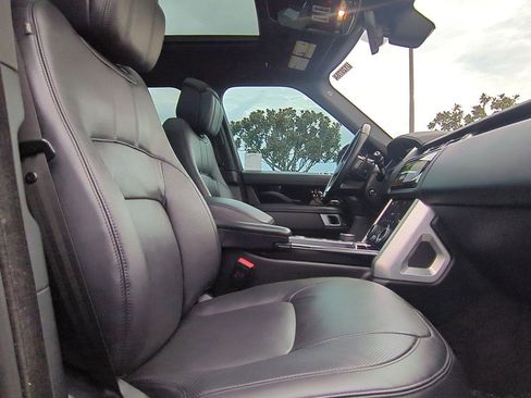 Used 2021 Land Rover Range Rover P525 Westminster Edition image 26