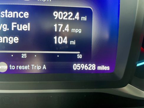 Used 2019 Honda Pilot Touring image 25