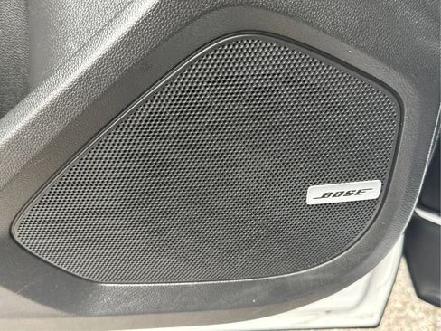 Used 2021 Chevrolet TrailBlazer RS w/ Technology Package image 34