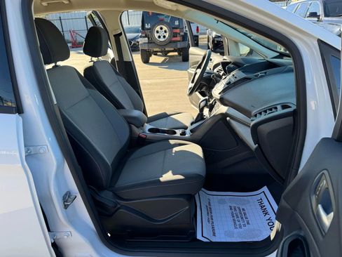 Used 2017 Ford C-MAX SE image 37