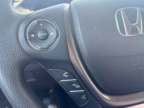 Certified 2018 Honda Ridgeline Sport image 16