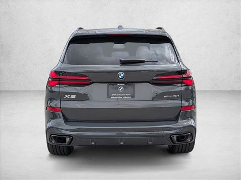 Used 2026 BMW X5 sDrive40i w/ M Sport Package RWD image 7