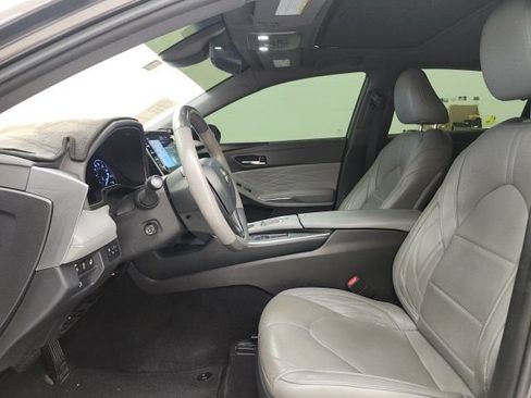 Used 2019 Toyota Avalon Limited FWD image 15