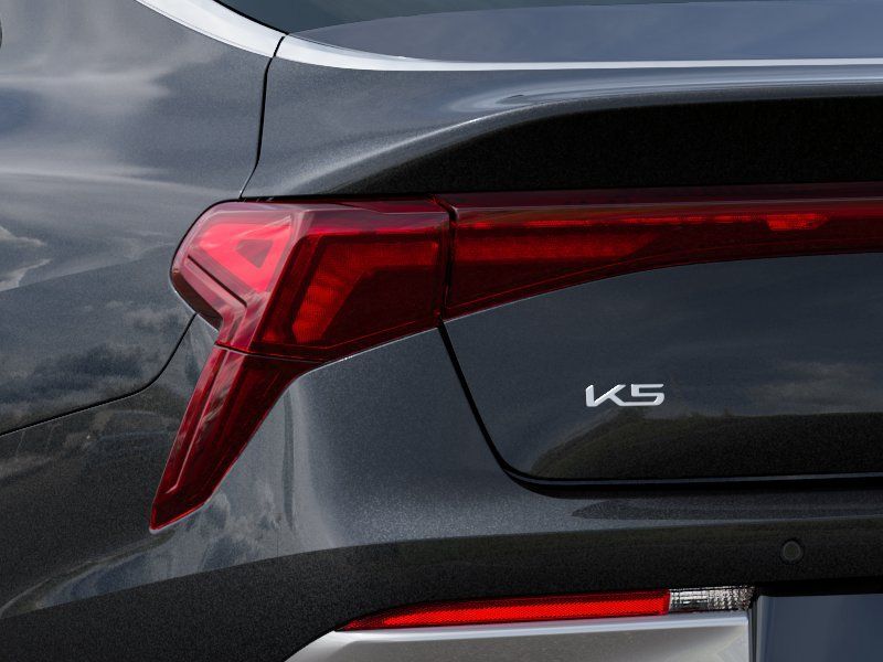 New 2026 Kia K5 LXS FWD image 11