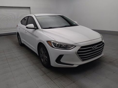 Used 2018 Hyundai Elantra SEL FWD image 14