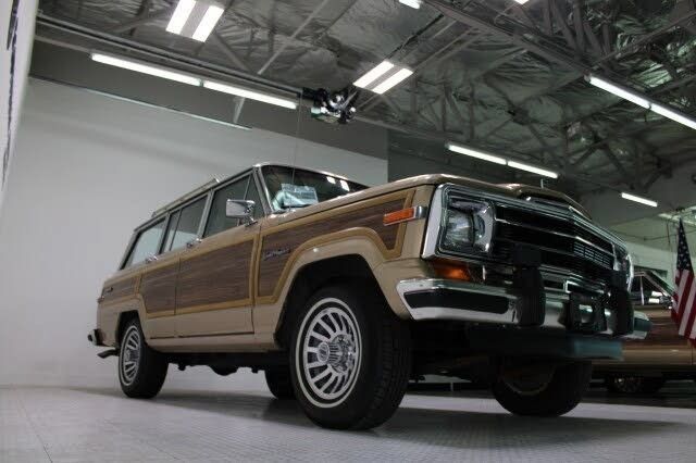 Used 1989 Jeep Grand Wagoneer AWD/4WD image 42