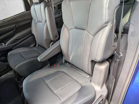 New 2026 Subaru Ascent Limited AWD/4WD image 12
