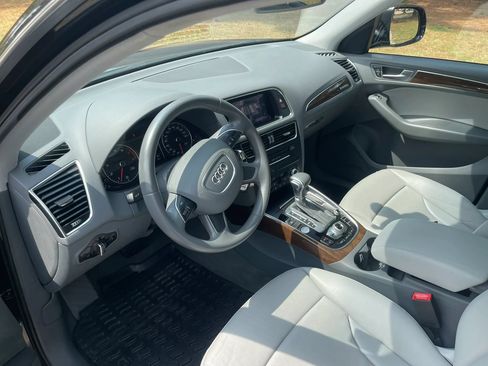 Used 2017 Audi Q5 2.0T Premium AWD/4WD image 11