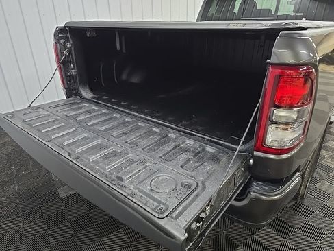 Used 2022 RAM 1500 Big Horn w/ Night Edition AWD/4WD image 11