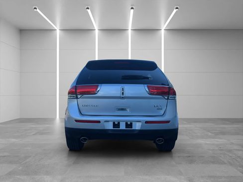 Used 2012 Lincoln MKX AWD image 5