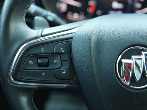 Used 2021 Buick Envision Preferred image 21