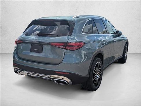 New 2026 Mercedes-Benz GLC 300 image 2
