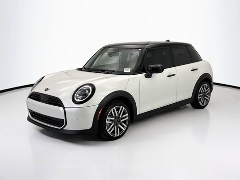 New 2026 MINI Cooper 4-Door Hardtop image 1