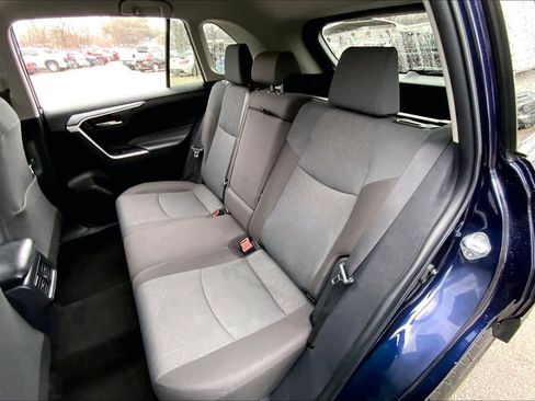 Used 2025 Toyota RAV4 XLE image 20