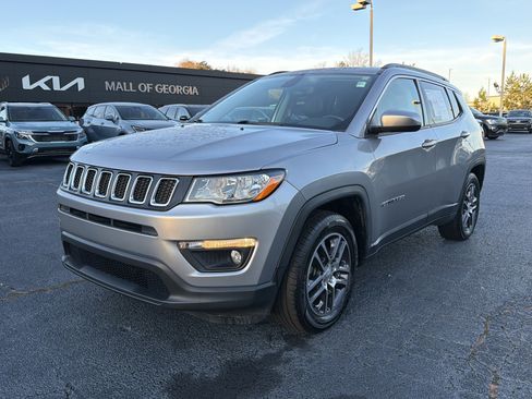 Used 2020 Jeep Compass Latitude w/ Safety & Security Group image 2