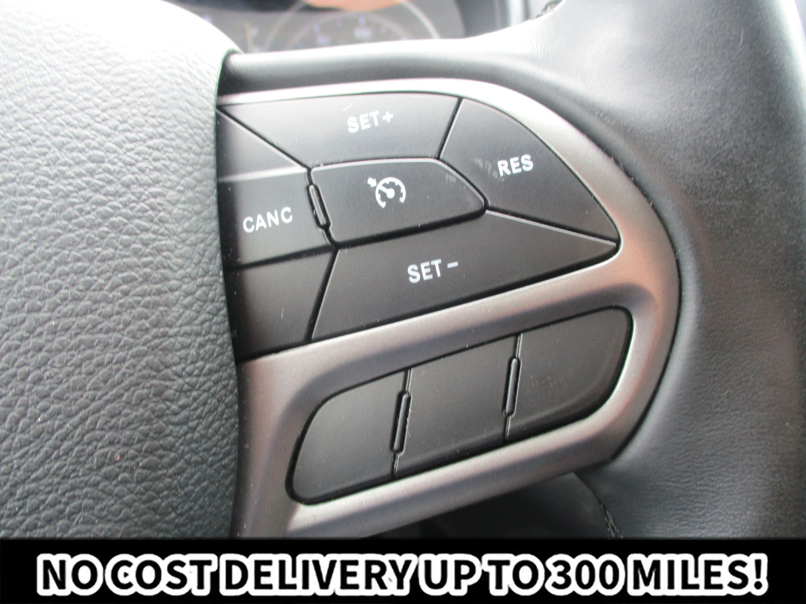 Used 2019 Jeep Cherokee Latitude Plus w/ Cold Weather Group AWD/4WD image 26