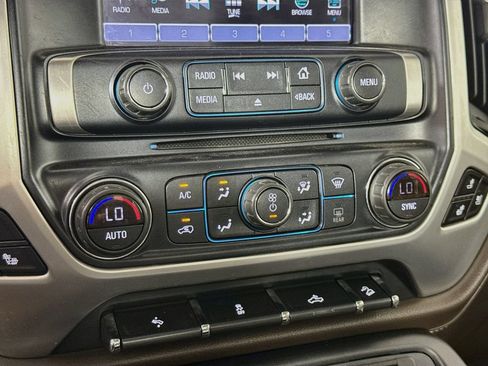 Used 2018 GMC Sierra 1500 SLT w/ Texas SLT Premium Package AWD/4WD image 16