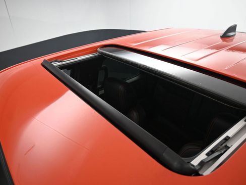 Used 2025 Nissan Frontier PRO-4X w/ Pro Premium Package image 22