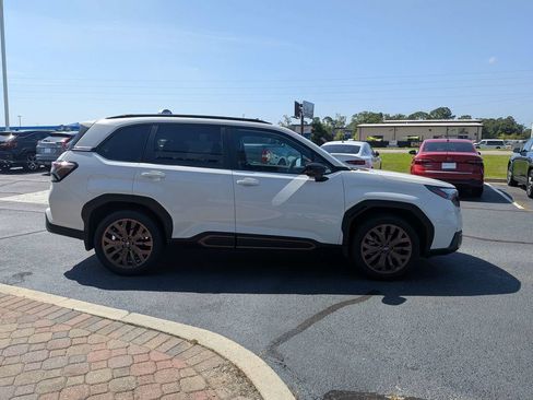 Used 2026 Subaru Forester Sport w/ Sport Package AWD/4WD image 4