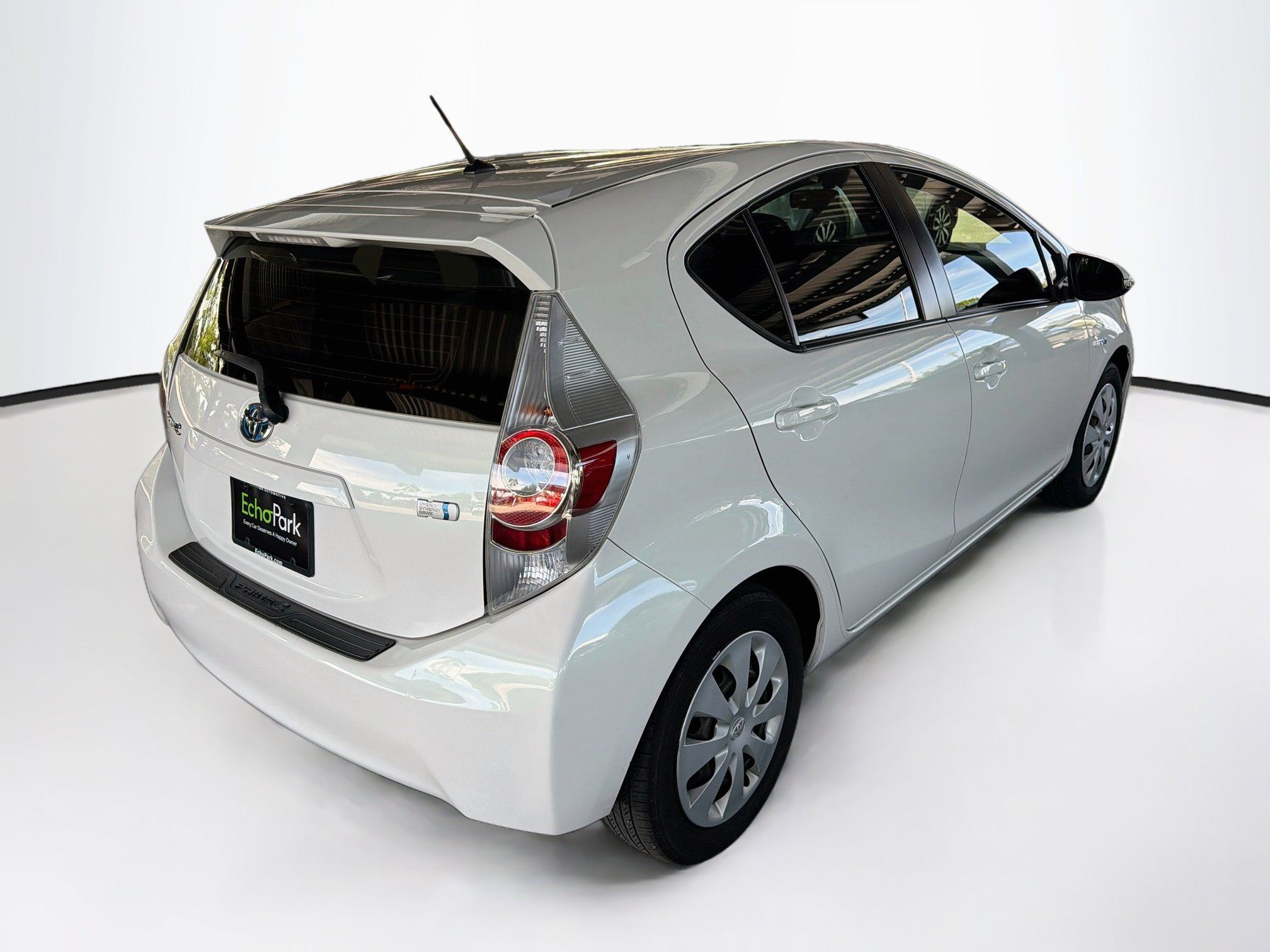 Used 2012 Toyota Prius C Two FWD image 9
