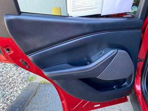 Used 2021 Ford Mustang Mach-E Select RWD image 35