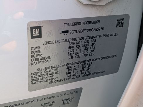 Used 2021 GMC Sierra 1500 SLE w/ Preferred Package AWD/4WD image 38